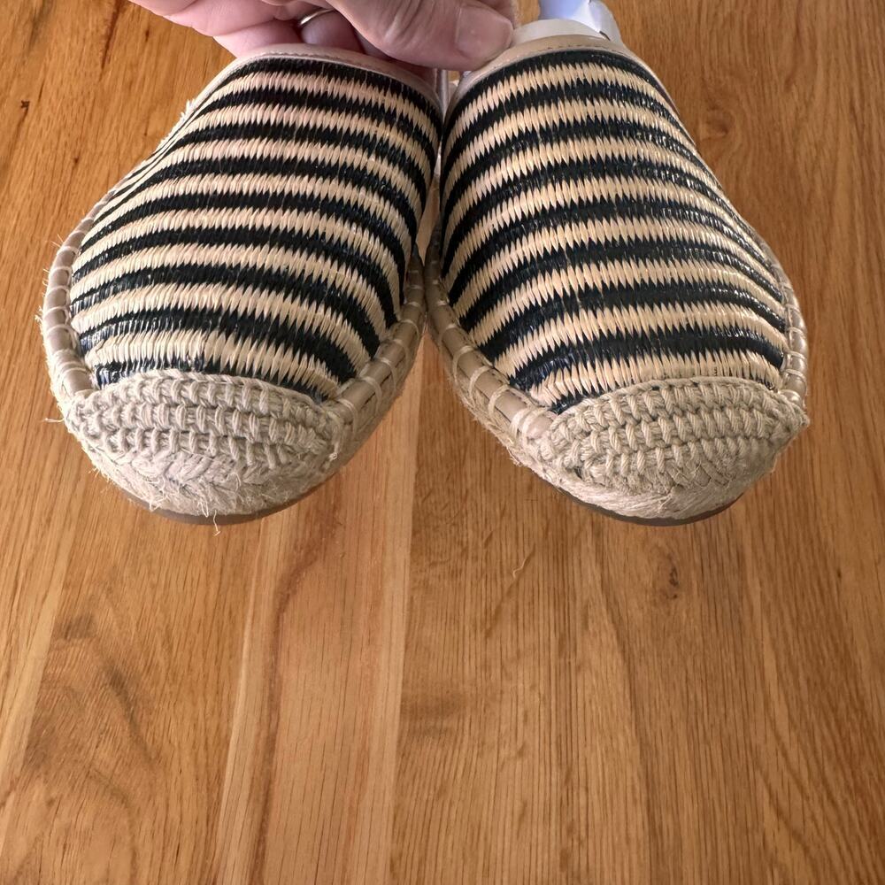 NWT Marc Fisher Bessie Espadrille Flat Black Beige Stripe Size 9 - Picture 8 of 11